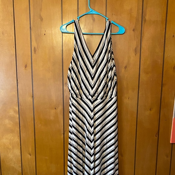 Calvin Klein cream/black maxi dress sz 8 - Picture 4 of 6